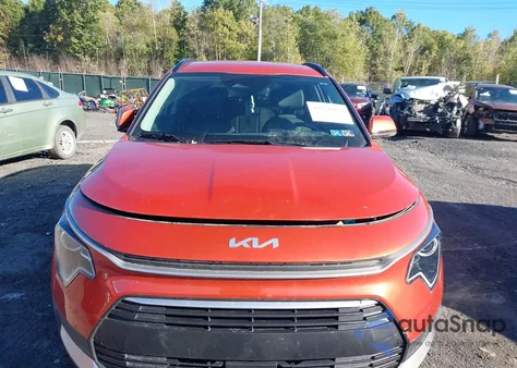 2023 Kia Niro Plug-In Hybrid Ex z USA, uszkodzony, nr VIN KNDCS3LF8P5070478